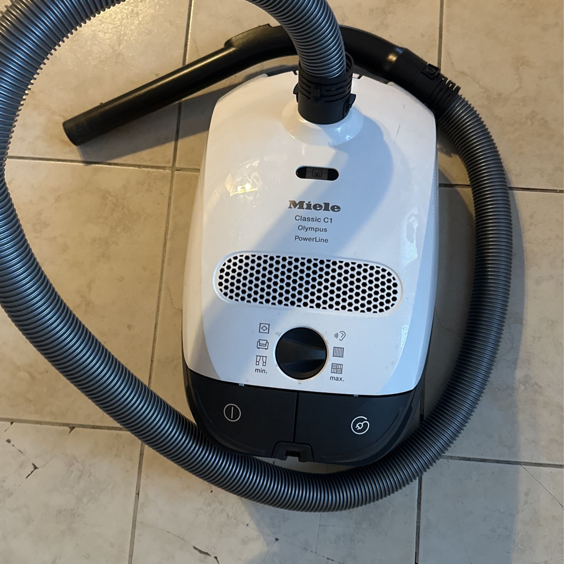 Miele Canister Vaccumm