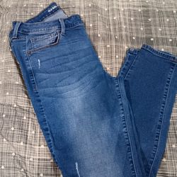 Ladies Old Navy Rockstar Jeans