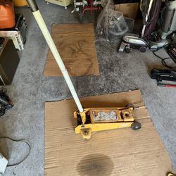 Heavy Duty Floor Jack 