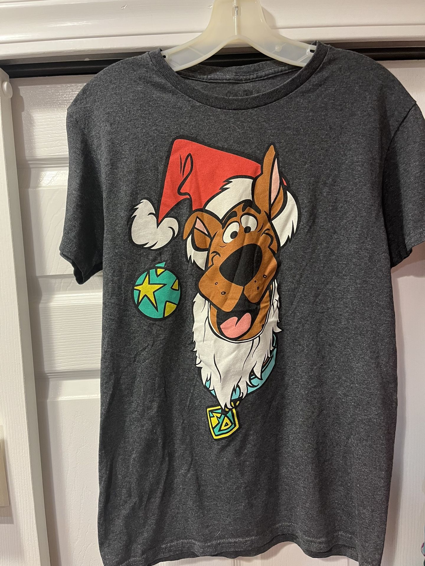 Christmas Tshirt Scooby Doo! Size Small