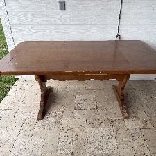 Ethan Allen Dining Table And Chairs
