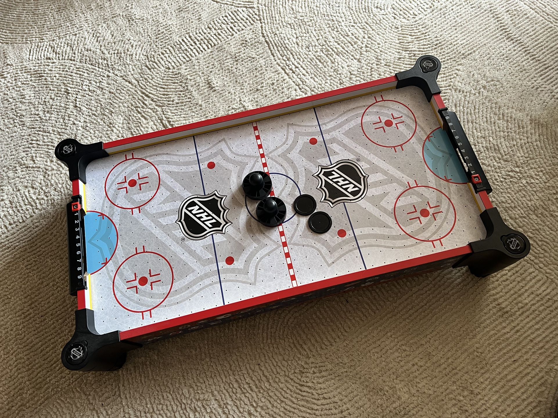 KIDS TABLE TOP AIR HOCKEY