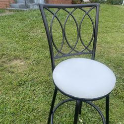 Bar Stood Chairs  2 For 50