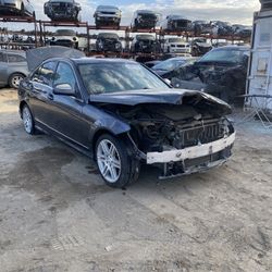 Auto Parts 2008 Mercedes C-350