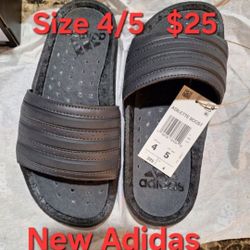 New $25 Size 4 / 5 Adidas Boost Slides Sandals