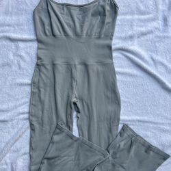 Flare Jumpsuit Size Medium