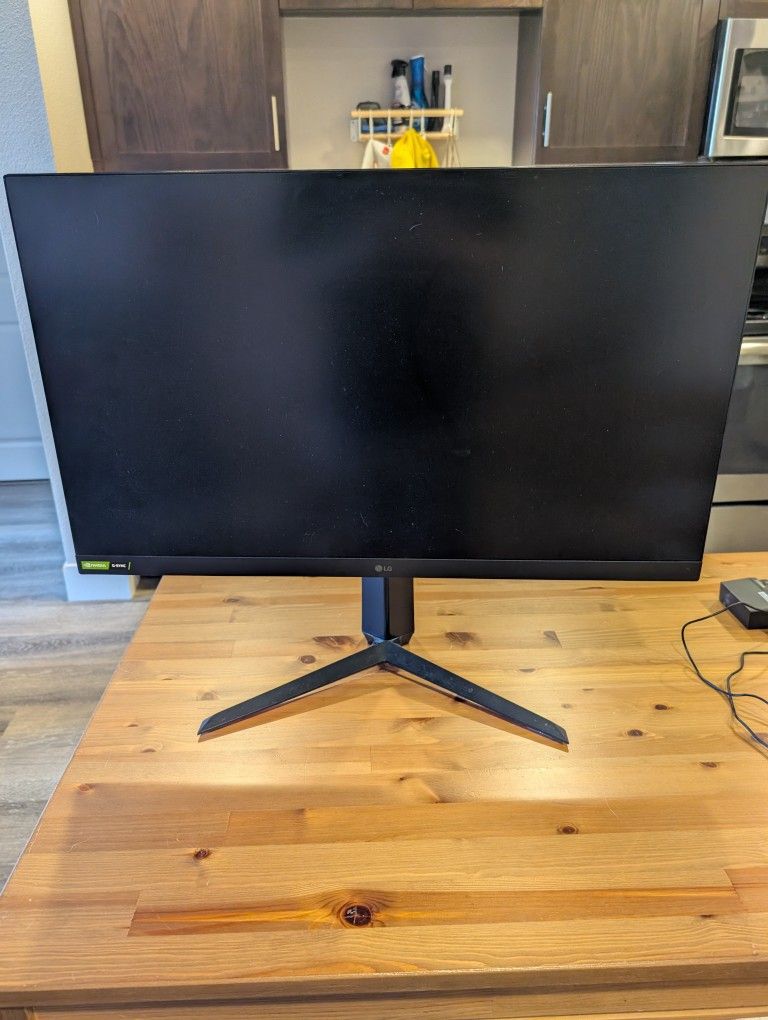 LG Ultra Gear 32 Inch QHD 120HZ Monitor