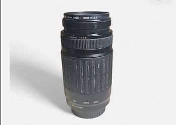 Canon EF 75-300mm 1.5m/4.9ft Camera Lens Zoom