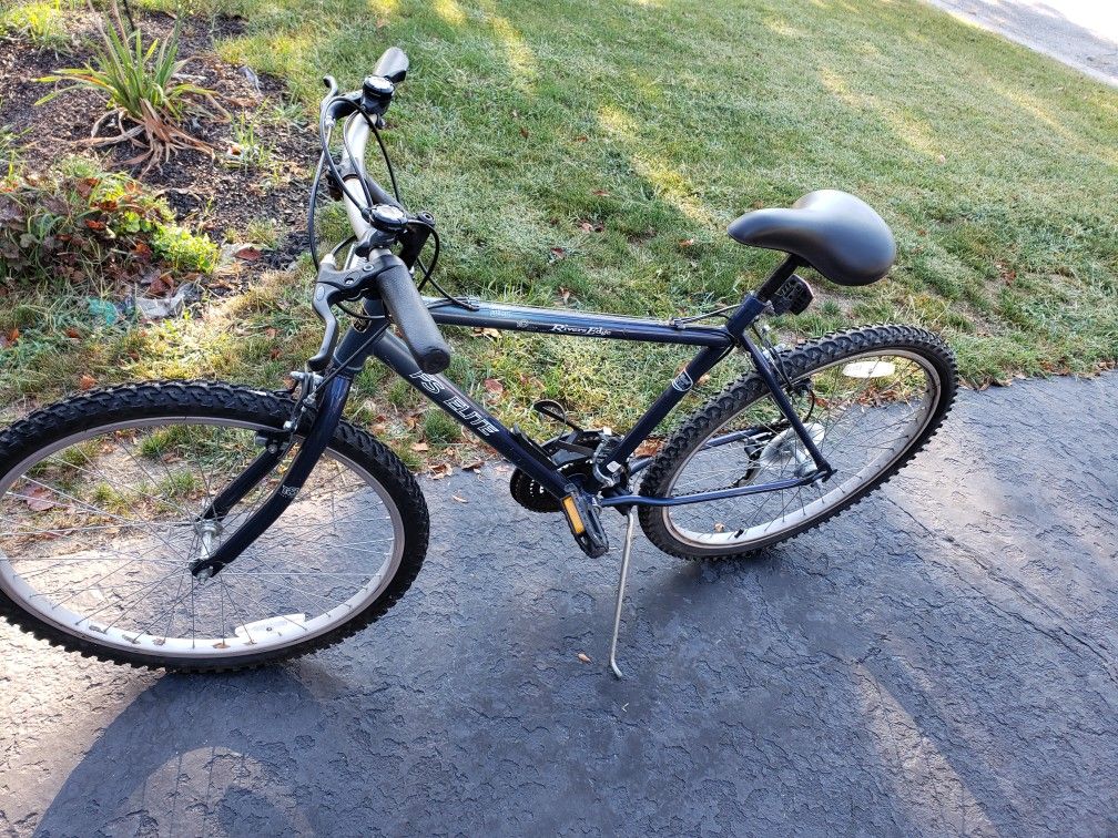 FS Elite Rivers Edge bicycle 18 spd