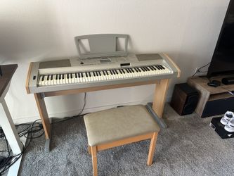 Yamaha DGX-500 Portable Grand digital piano