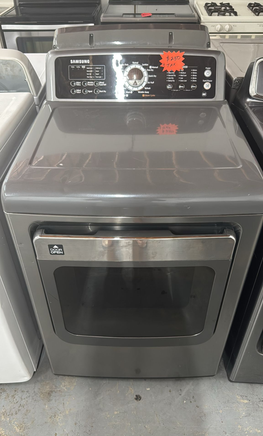 Samsung Electric Dryer – Steam & Sensor Dry – Gray