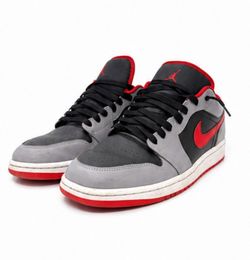 Jordan 1 Low “Black Light Smoke Grey Gym Red”