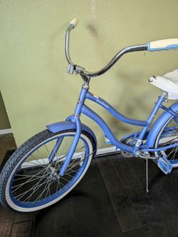 24" Huffy Cranbrook Cruiser Bike