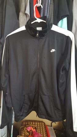 Women's Nike zip-up, size L