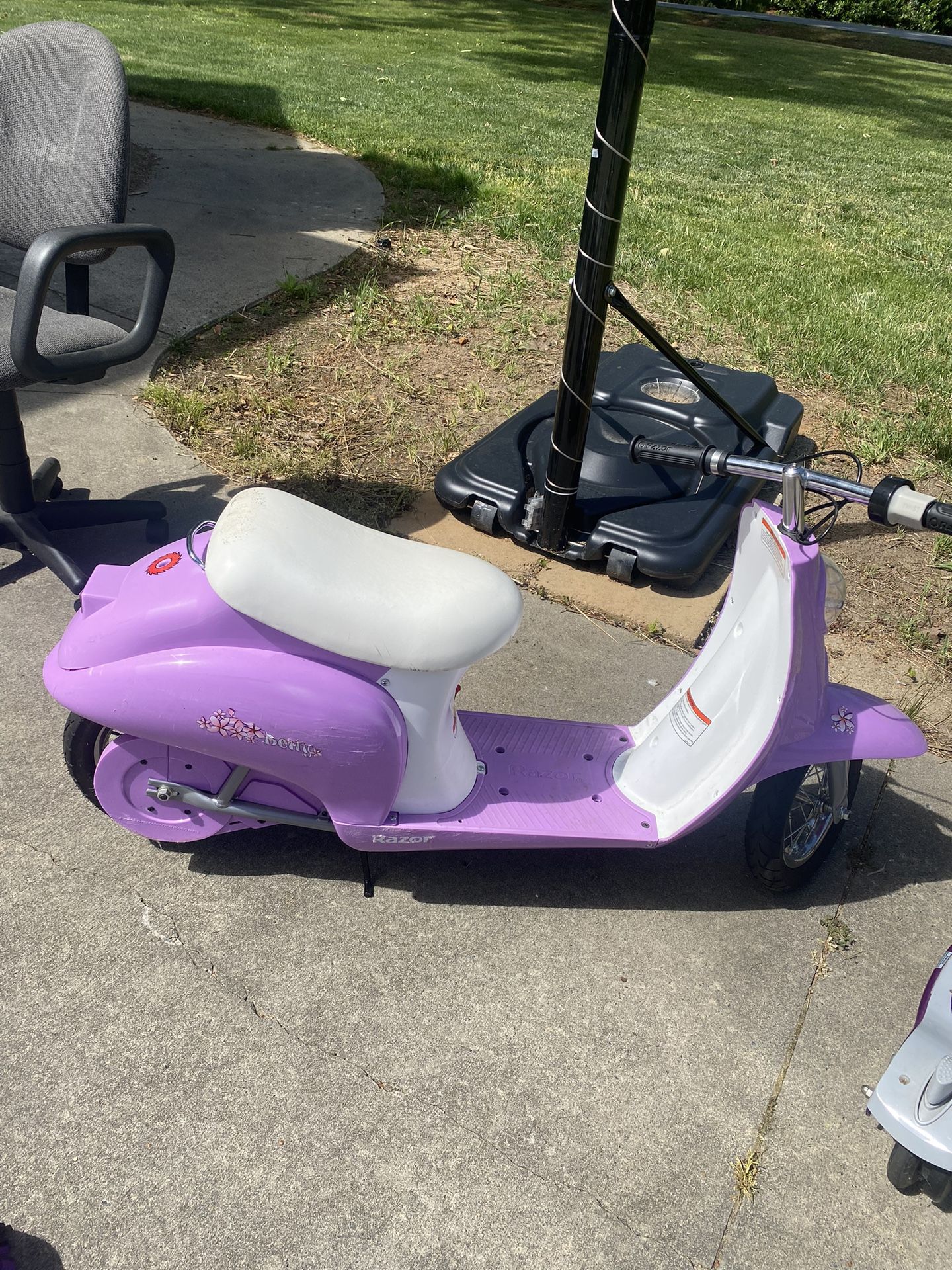 Razor Moped
