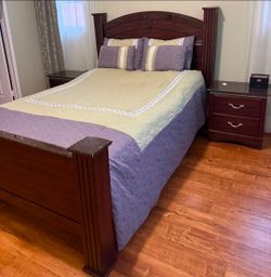 Queen bed