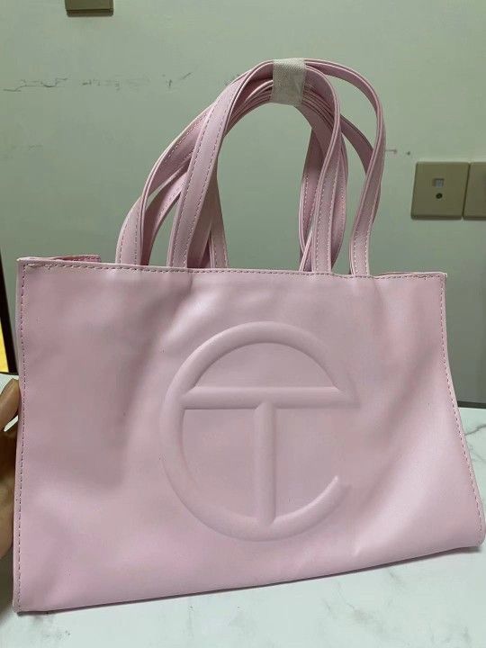 Telfar Medium pink Bag 			
