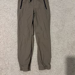 Old Navy Boys Tech Jogger Built in Flex Pants. Size XL (14/16)