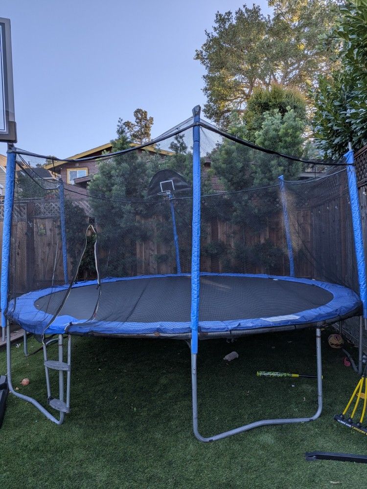 15' Trampoline **FREE**