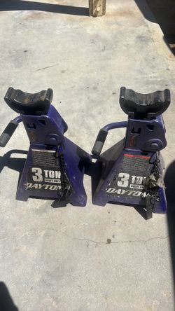 Daytona 3 ton jack stands