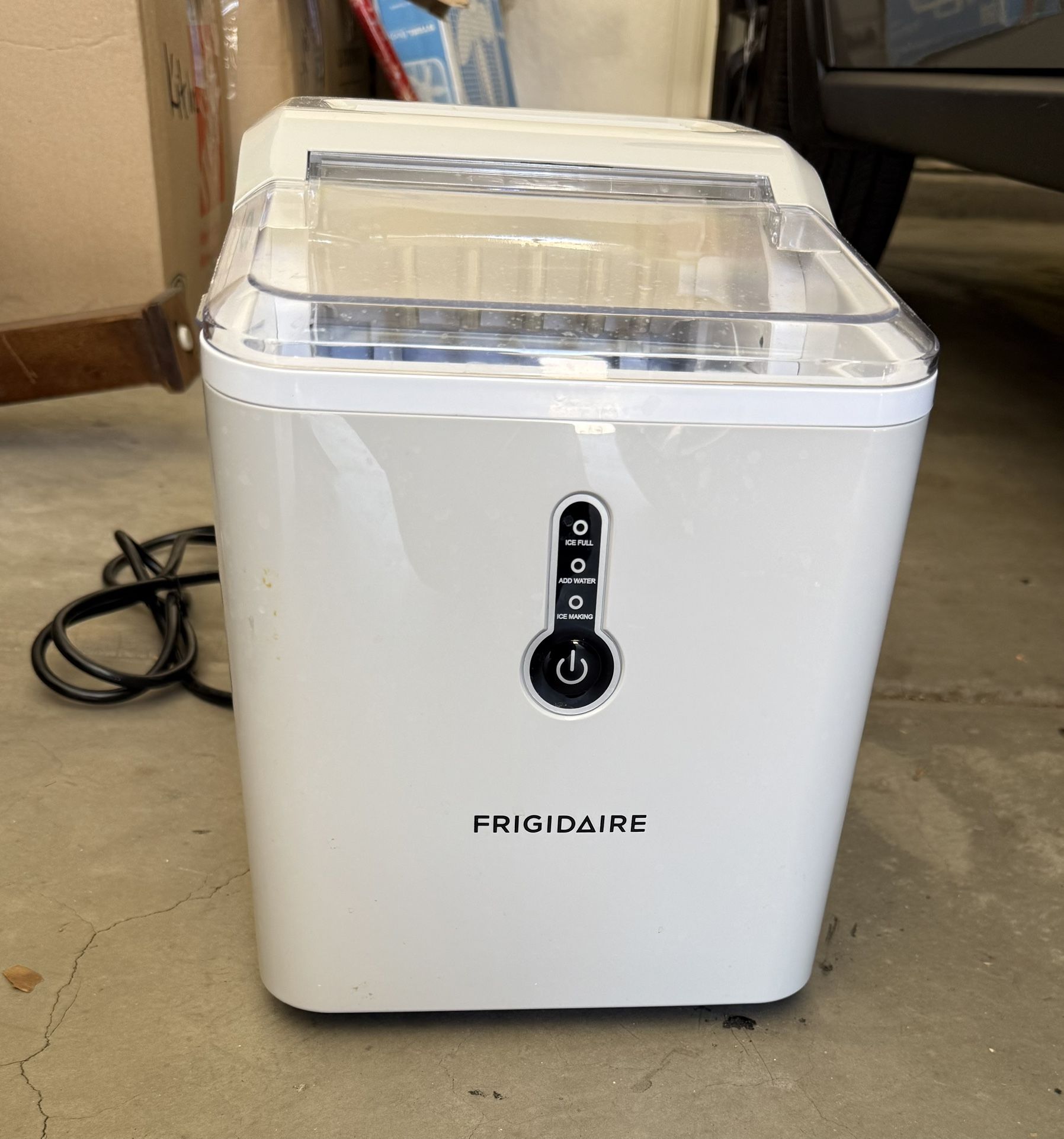 Frigidaire Ice Maker
