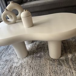 White Modern Table