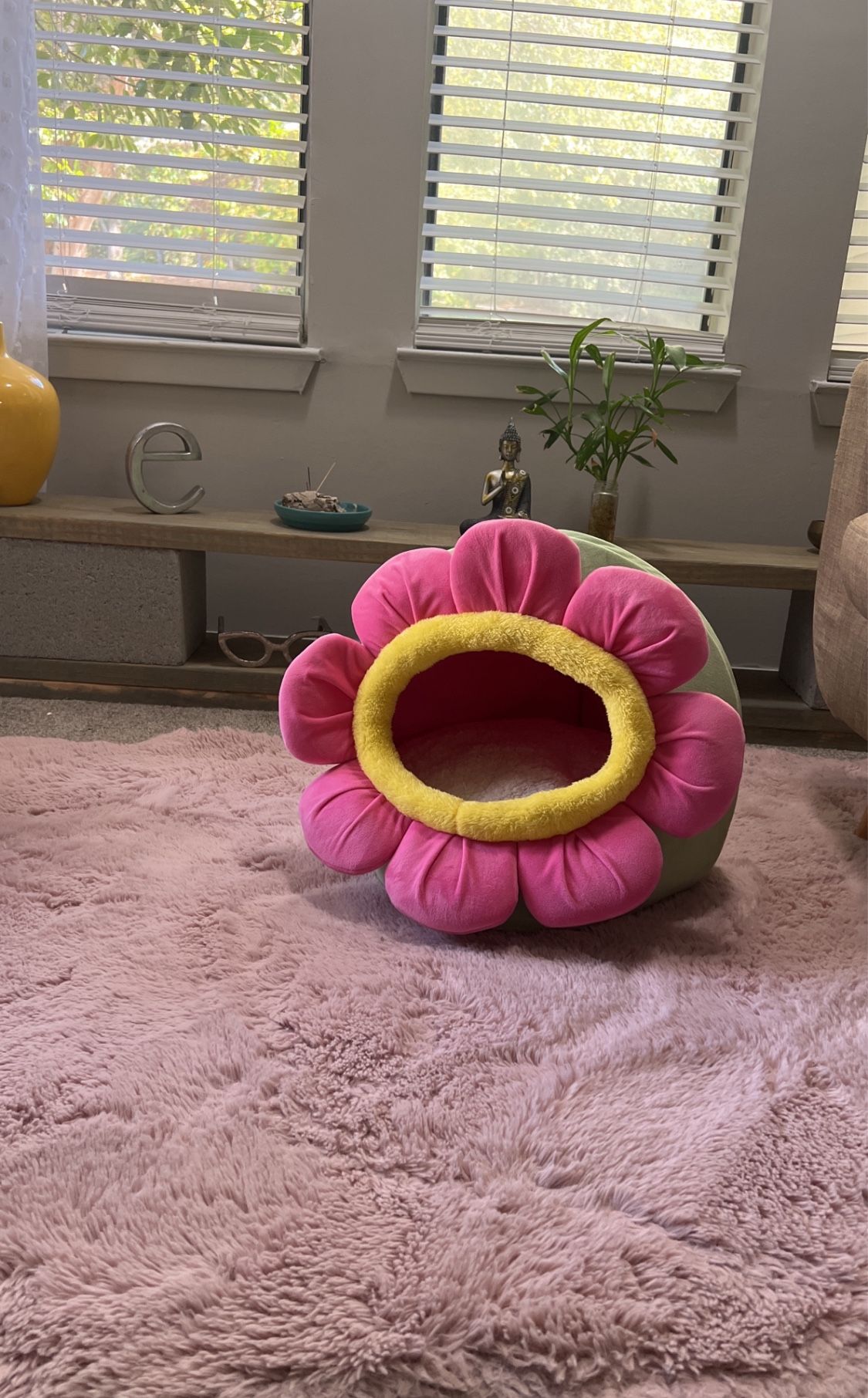 Flower Cat Lounge Bed By Petsmart 