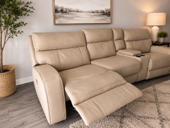 Recliner couch