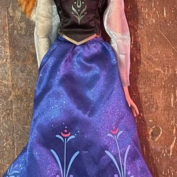17 inch Disney Frozen Anna Exclusive Singing Doll