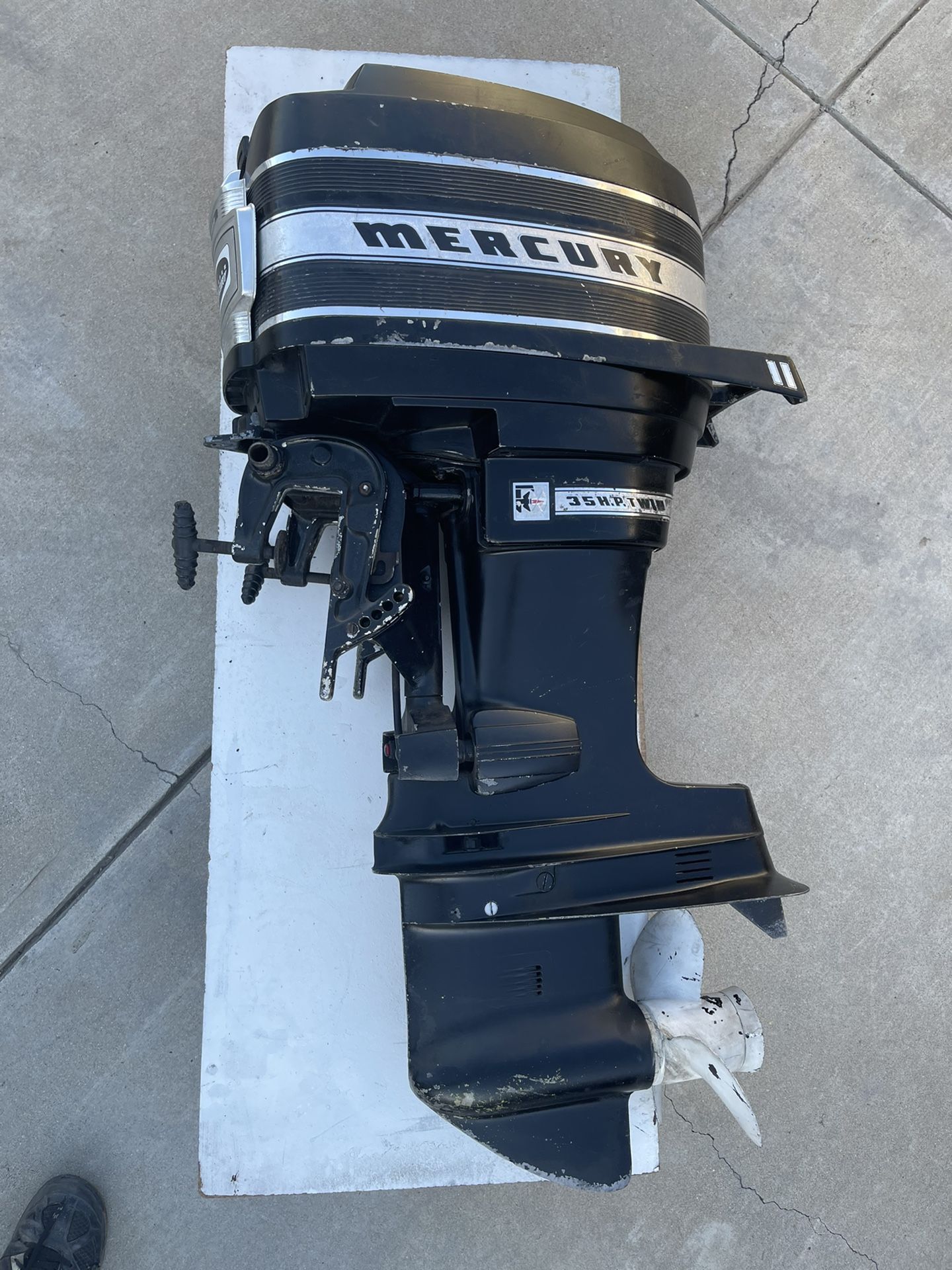 MERCURY OUTBOARD MOTOR - 35 HP - AS-IS $350