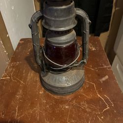 Antique Dietz Little Wizzard Kerosene Lantern With Red Globe