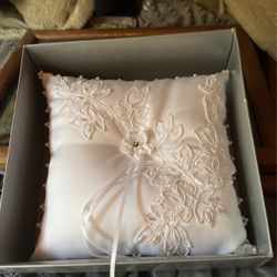 WEDDING RING PILLOW