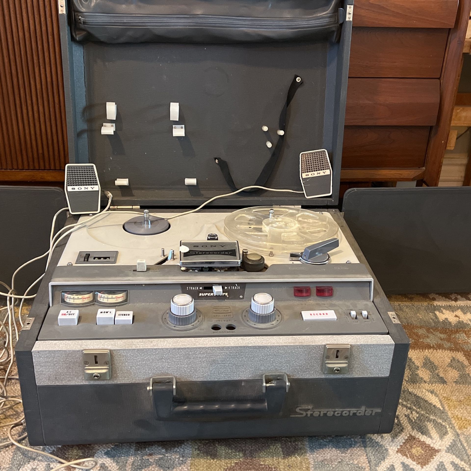 Sony TC-100A Reel-to-Reel Tape Recorder