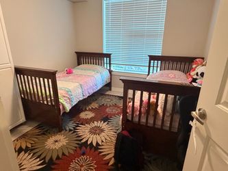Twin Solid Wood Mission-Style Twin Bed Set