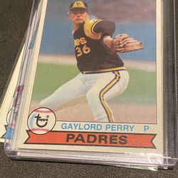 Vintage Baseball Ball Of Fame And Rookies Lot 