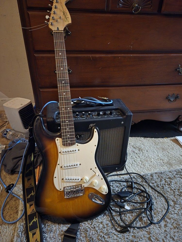 6 String Electric Guitar & Amp