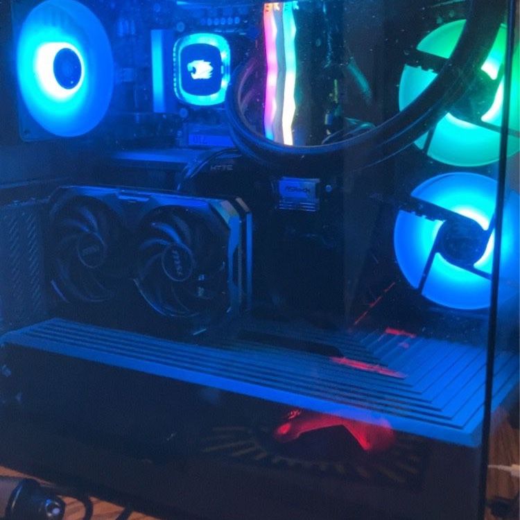 NEED GONE ASAP Used Like New Pc  And Monitor 