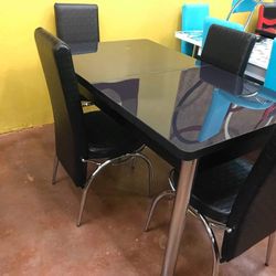 New In The Box 📦 Dining Table With 4 Chairs - Delivery Available 