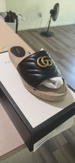 Brand new Gucci slide
