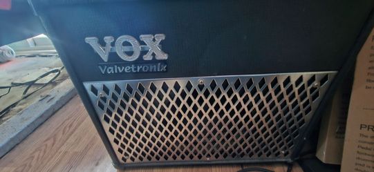 VOX AD15VT guitar amp