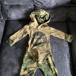 Baby Hooded Shirt And Pants