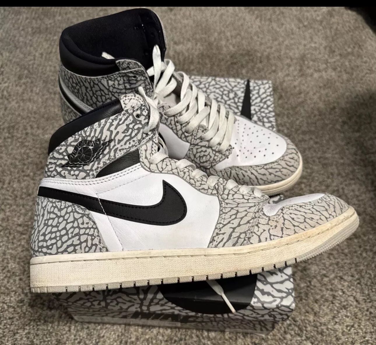 Jordan 1 Retro Size 10.5