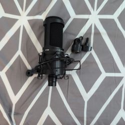 Audio Technica Condenser Analog Microphone (AT2020)