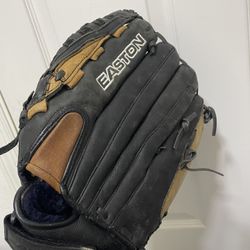 Easton Baseball Glove R14 Size  