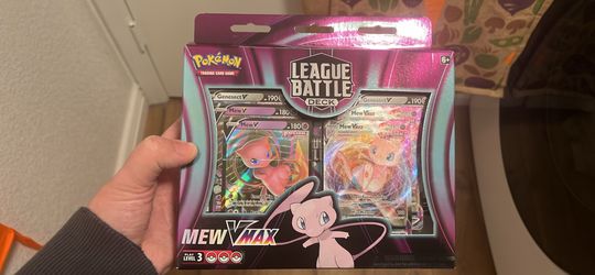 Pokémon League Battle Mew Vmax