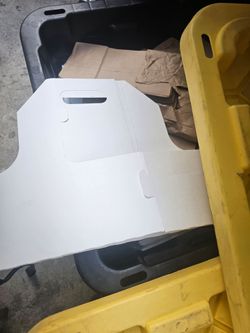 White Cardboard Cup Holder