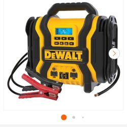 DEWALT
Portable Power 2000 Peak Amp Jump Starter w/Digital Compressor