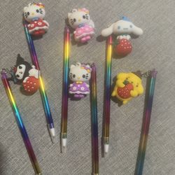 Beautiful Brand New Hello Kitty Pens !
