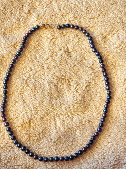 NEW, GENUINE BLUE PEARL 18-inch NECKLACE with 10 karate GOLD. Never Worn; Perfect Condition.