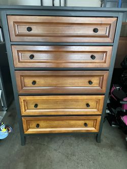 5 Drawer Dresser